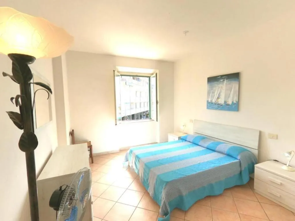 Apartment Carlo In Una Posizione Strategica Sul Porto Portoferraio